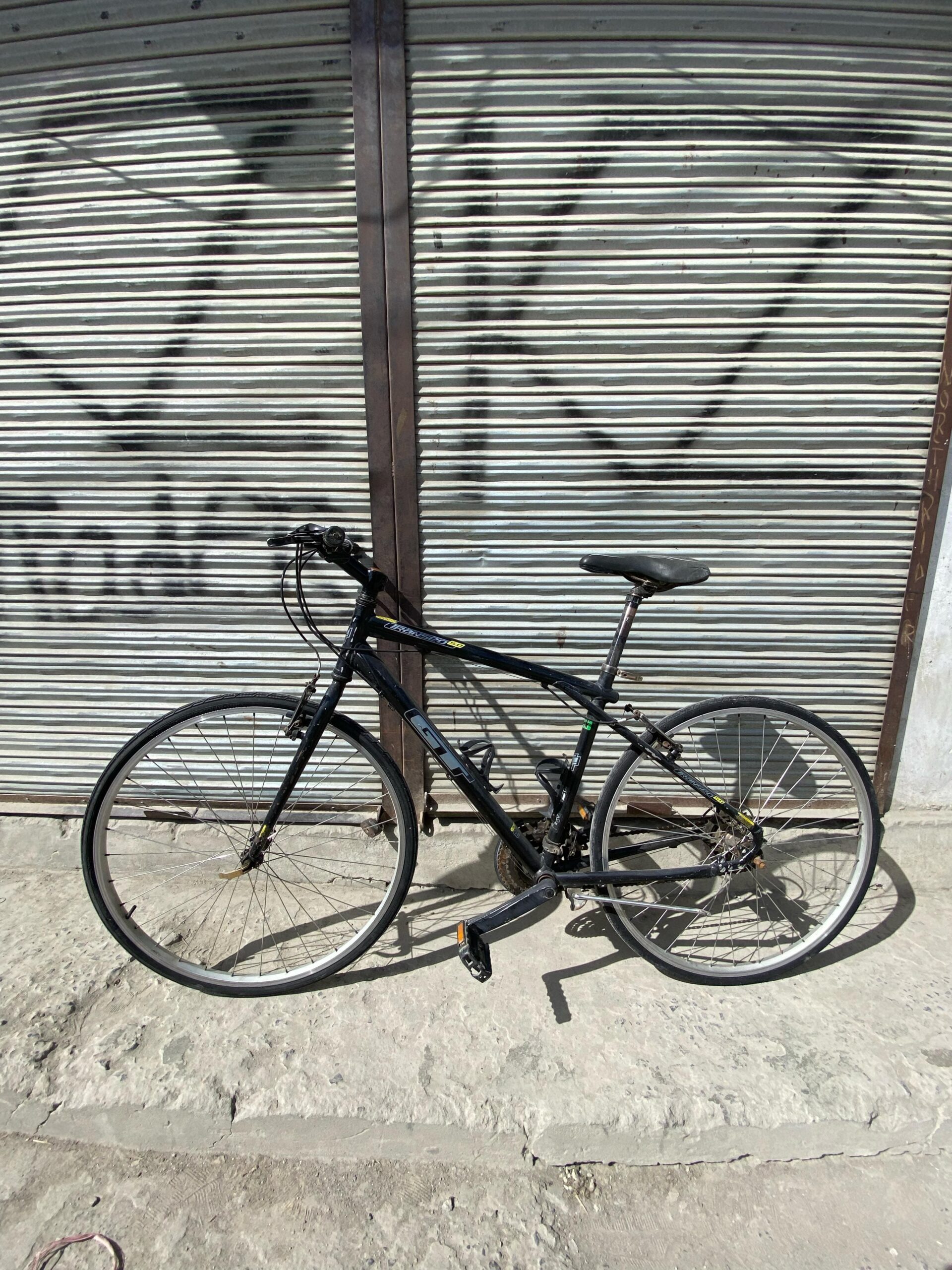 GT Hybrid bike